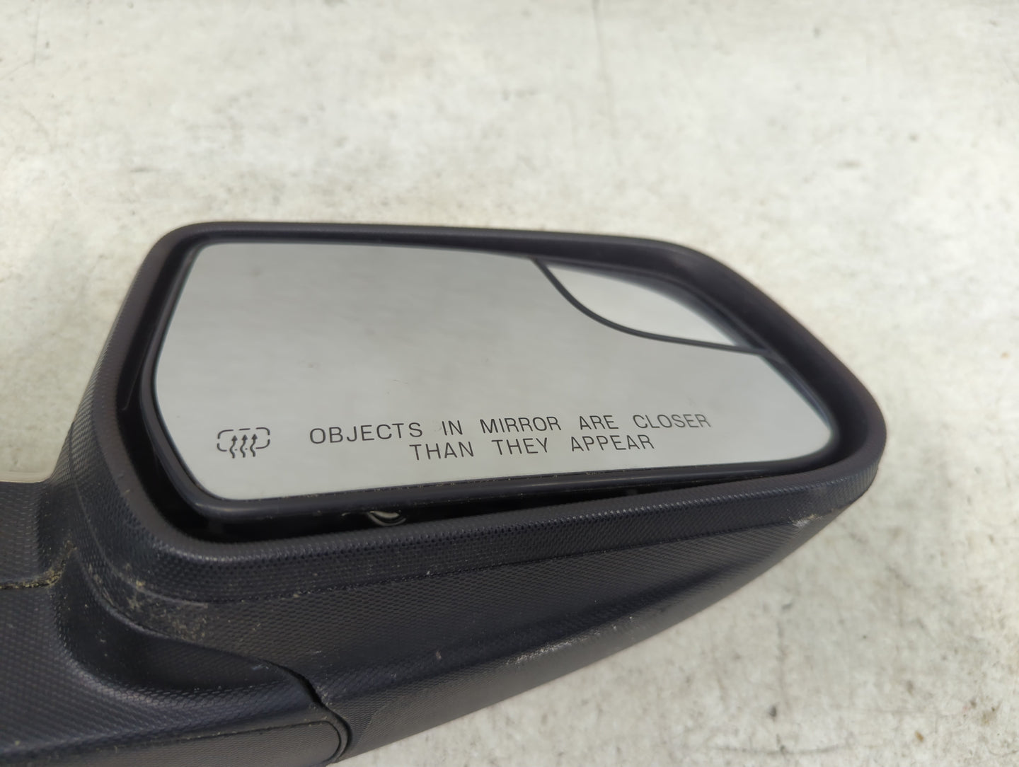 2011-2014 Chevrolet Equinox Passenger Side View Mirror - Right Door Mirror OEM Used - Oemusedautoparts1.com