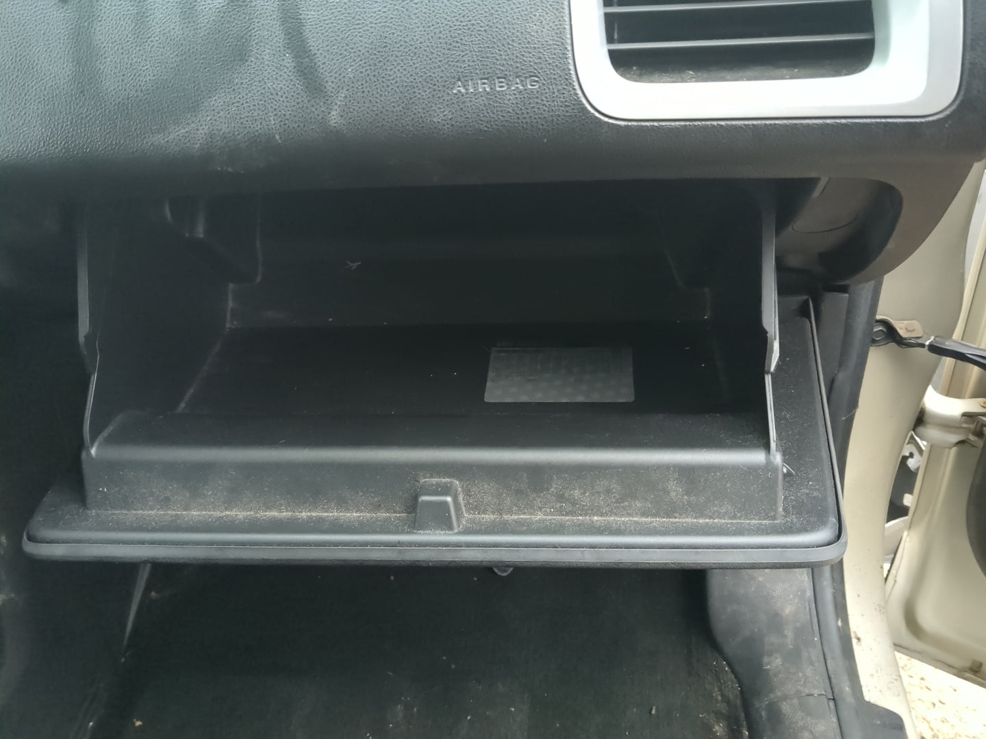 2014 Chevrolet Equinox Passenger Glove Box Door Storage Compartment - Oemusedautoparts1.com