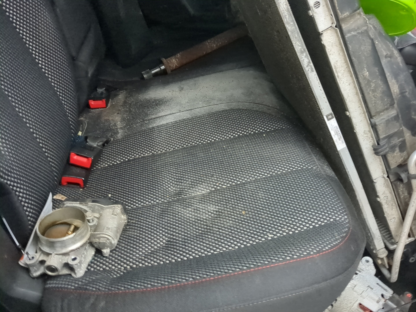 2014 Chevrolet Equinox Rear Seat Oem - Oemusedautoparts1.com