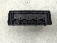 2013-2017 Chevrolet Equinox Body Control Module Bcm Inner Cabin Fuse Box 1127997 - Oemusedautoparts1.com