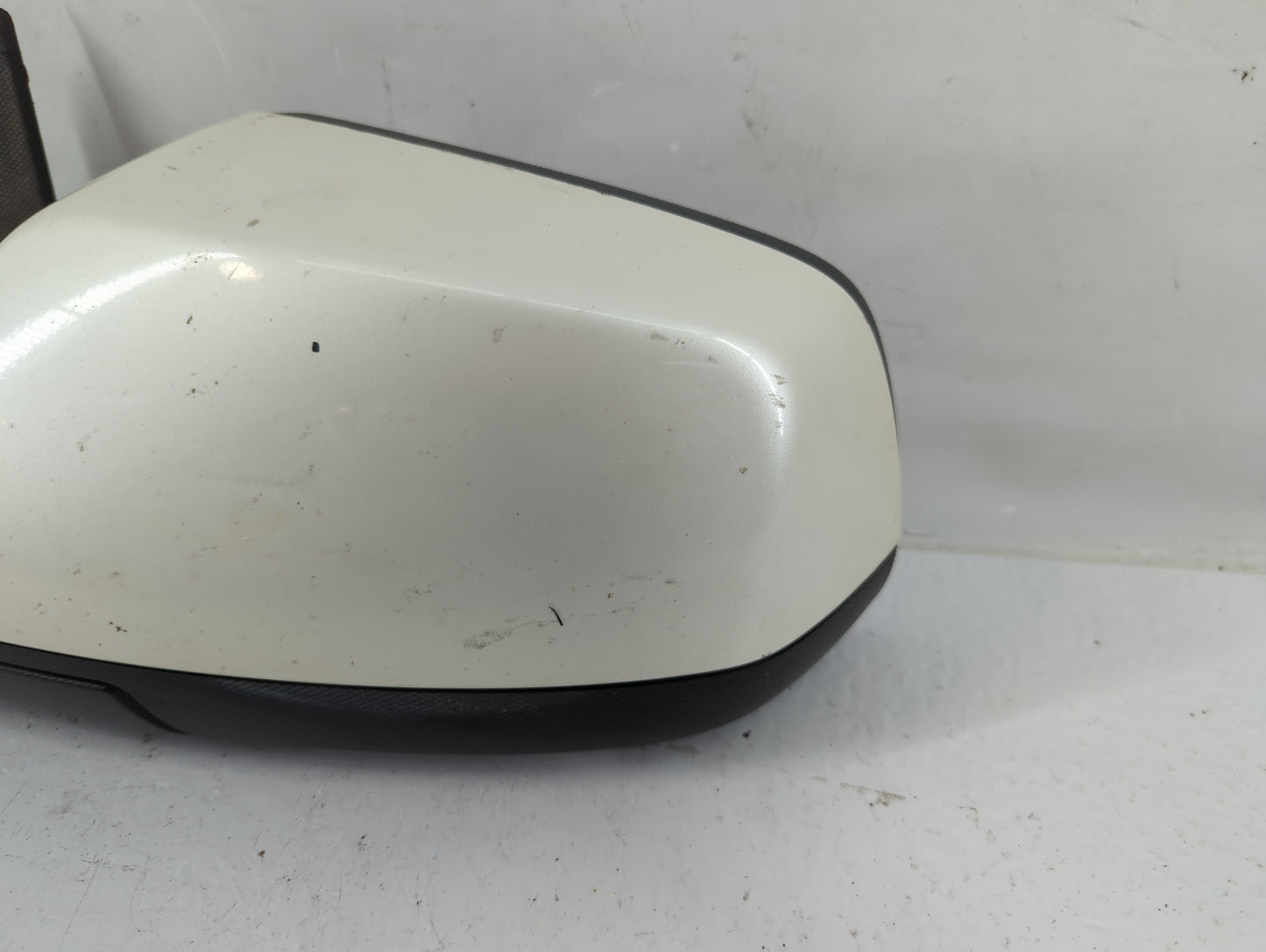 2011-2014 Chevrolet Equinox Driver Side View Mirror - Left Door Mirror OEM Used - Oemusedautoparts1.com