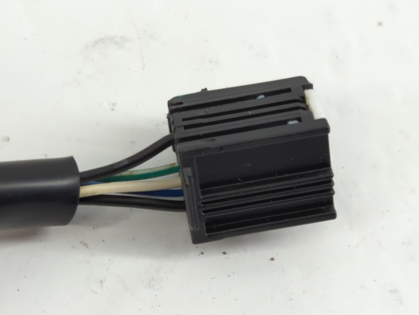 2011-2014 Chevrolet Equinox Driver Side View Mirror - Left Door Mirror OEM Used - Oemusedautoparts1.com