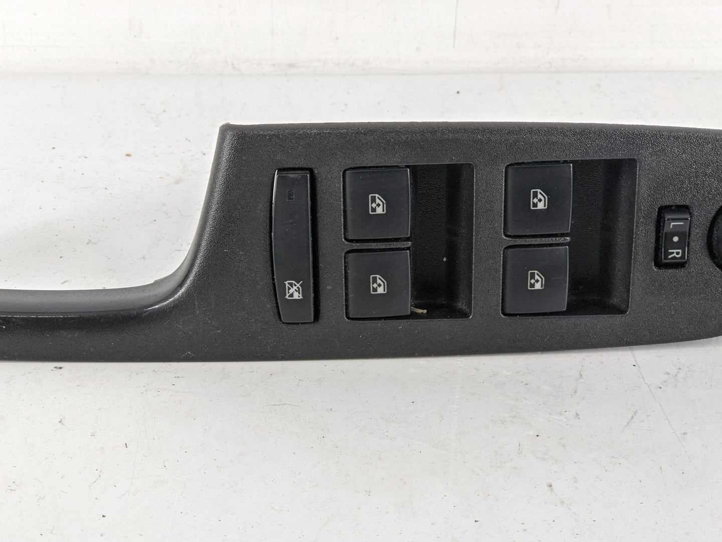 2010-2017 Chevrolet Equinox Master Power Window Switch Replacement Driver Side Left P/N:20917599 Fits OEM Used Auto Parts - 