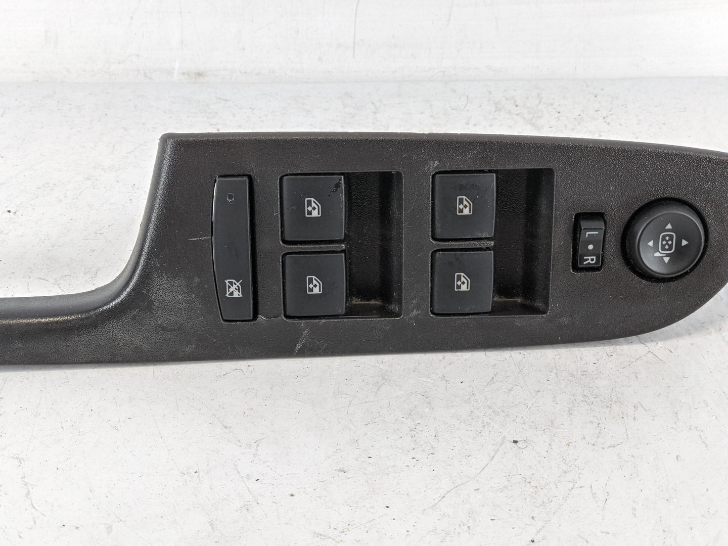 2010-2017 Chevrolet Equinox Master Power Window Switch Replacement Driver Side Left P/N:20917599 Fits OEM Used Auto Parts - 