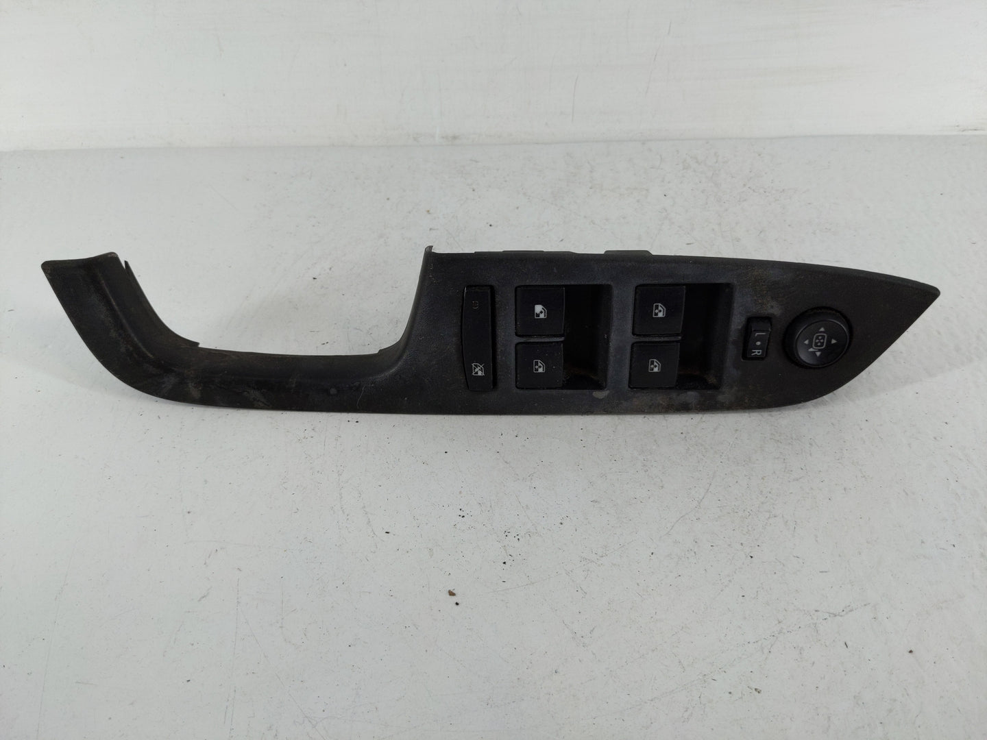2010-2017 Chevrolet Equinox Master Power Window Switch Replacement Driver Side Left P/N:20917599 Fits OEM Used Auto Parts - 