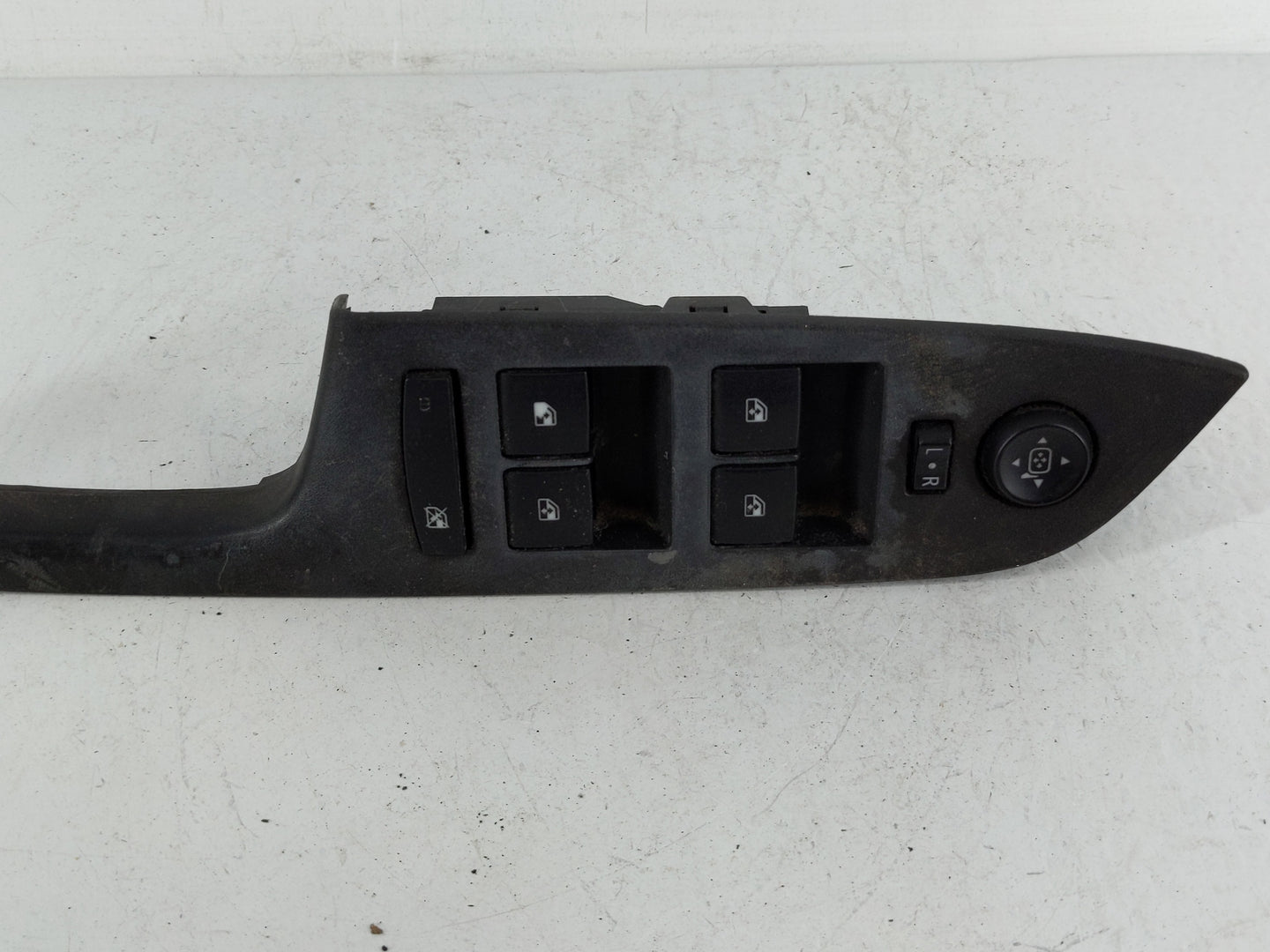 2010-2017 Chevrolet Equinox Master Power Window Switch Replacement Driver Side Left P/N:20917599 Fits OEM Used Auto Parts - 