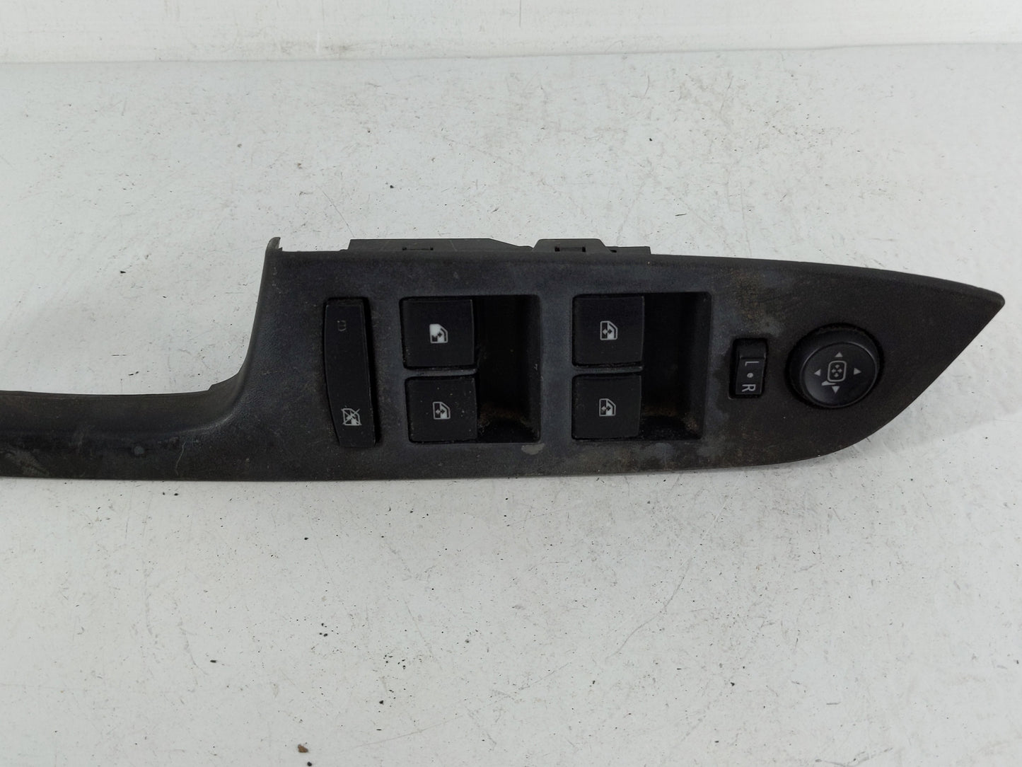 2010-2017 Chevrolet Equinox Master Power Window Switch Replacement Driver Side Left P/N:20917599 Fits OEM Used Auto Parts - 