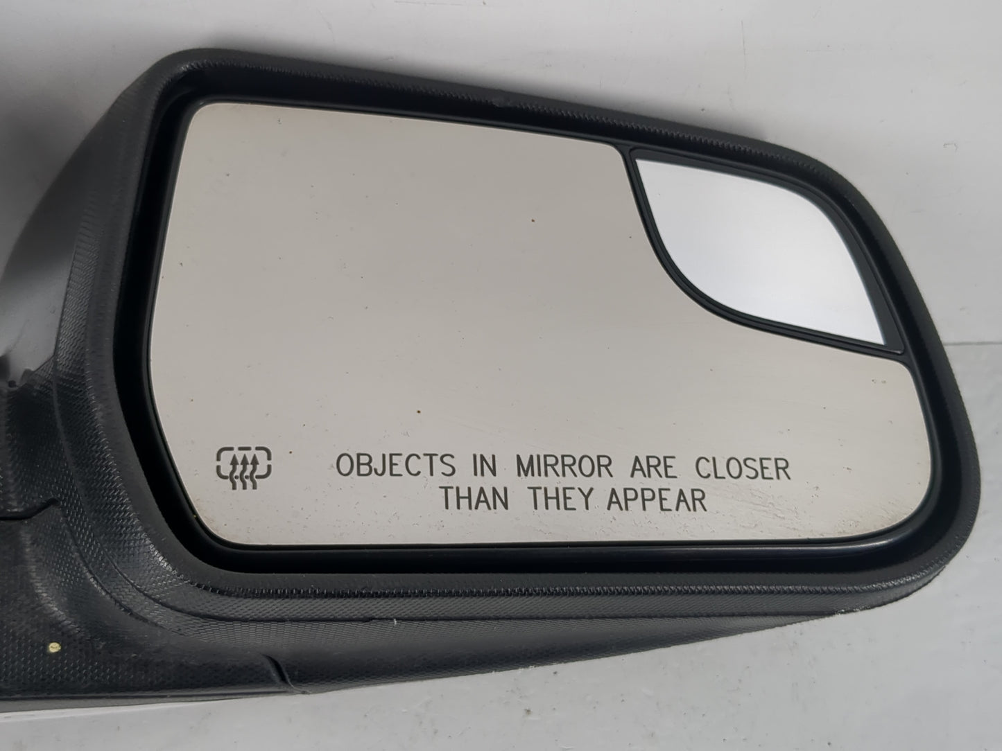 2011-2014 Chevrolet Equinox Driver Side View Mirror - Left Door Mirror OEM Used - Oemusedautoparts1.com