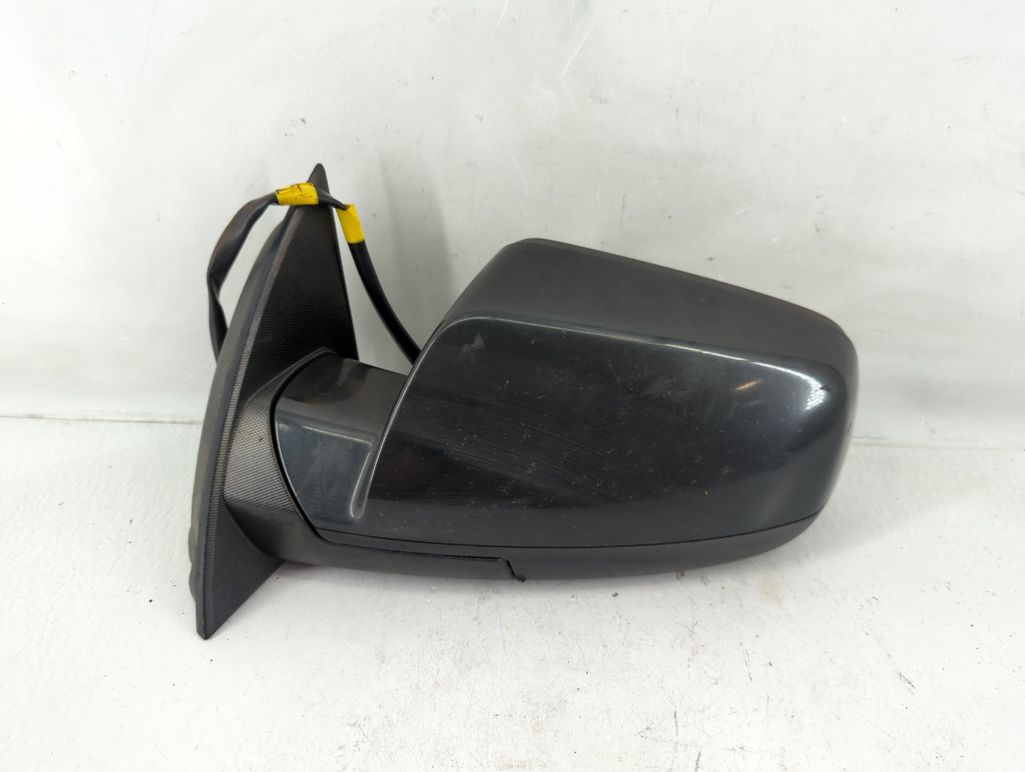 2011-2014 Chevrolet Equinox Driver Side View Mirror - Left Door Mirror OEM Used - Oemusedautoparts1.com