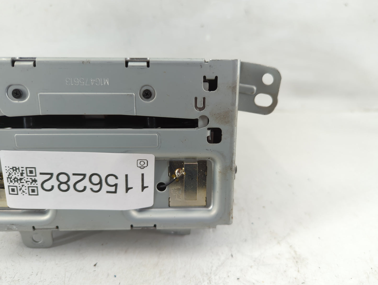 2014 Chevrolet Equinox Radio AM FM Cd Player Receiver Replacement P/N:23206821 Fits OEM Used Auto Parts - Oemusedautoparts1.