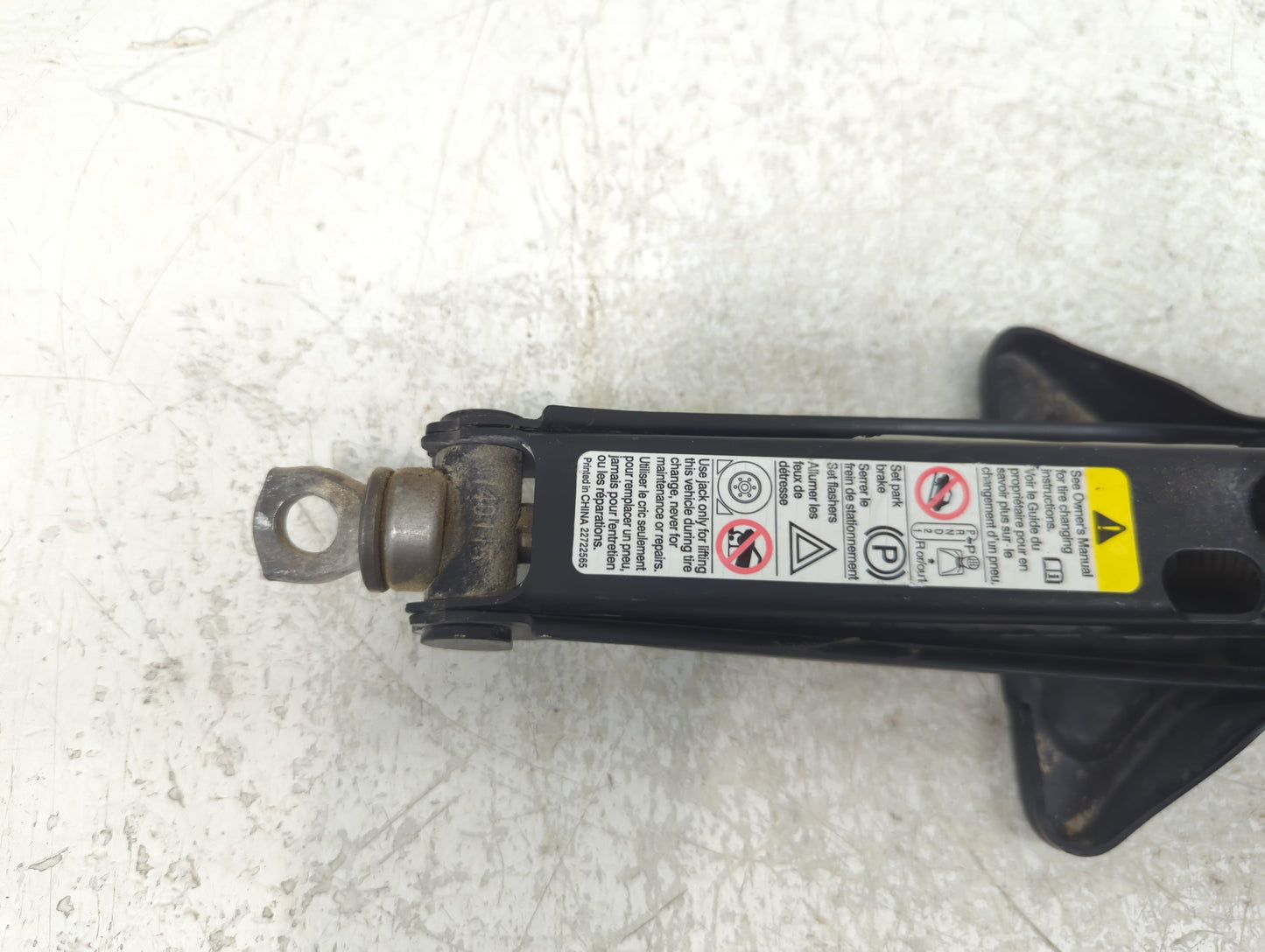 2014 Chevrolet Equinox Spare Scissor Car Jack - Oemusedautoparts1.com