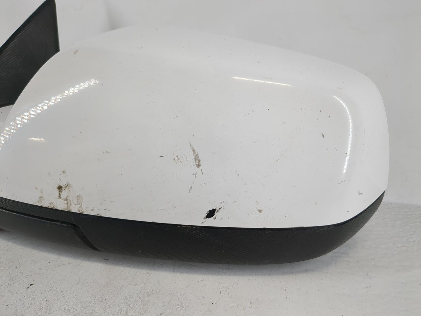 2011-2014 Chevrolet Equinox Driver Side View Mirror - Left Door Mirror OEM Used - Oemusedautoparts1.com