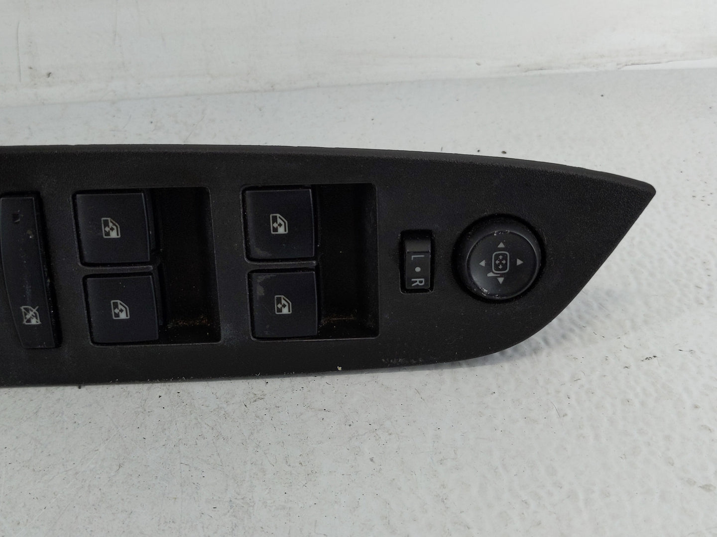 2010-2017 Chevrolet Equinox Master Power Window Switch Replacement Driver Side Left P/N:20917599 Fits OEM Used Auto Parts - 
