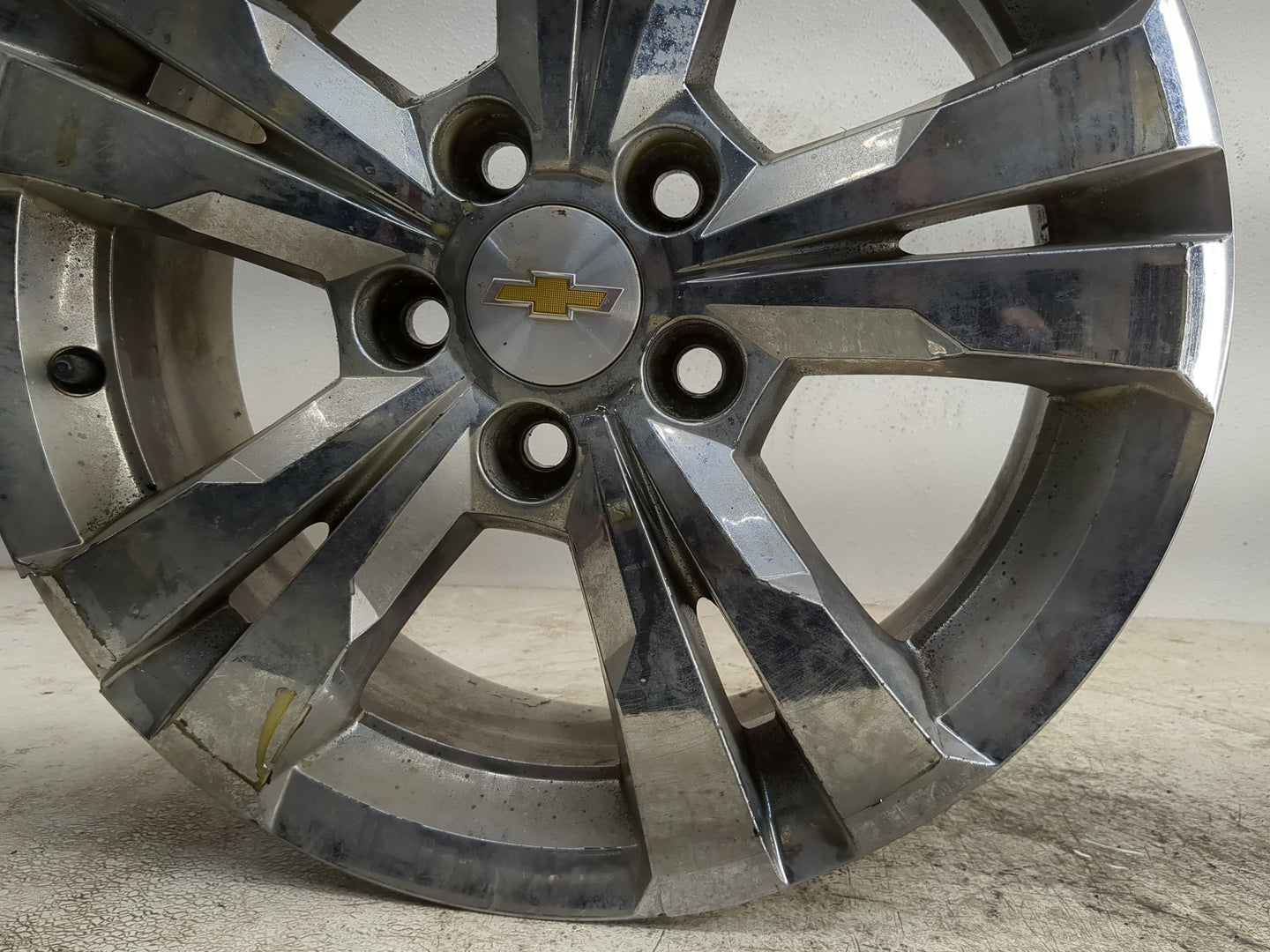 2010-2016 Chevrolet Equinox Oem Wheel Rim 1173976 - Oemusedautoparts1.com
