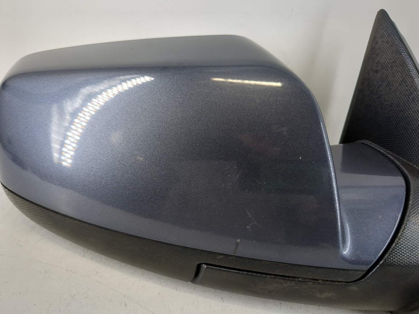 2011-2014 Chevrolet Equinox Passenger Side View Mirror - Right Door Mirror OEM Used - Oemusedautoparts1.com