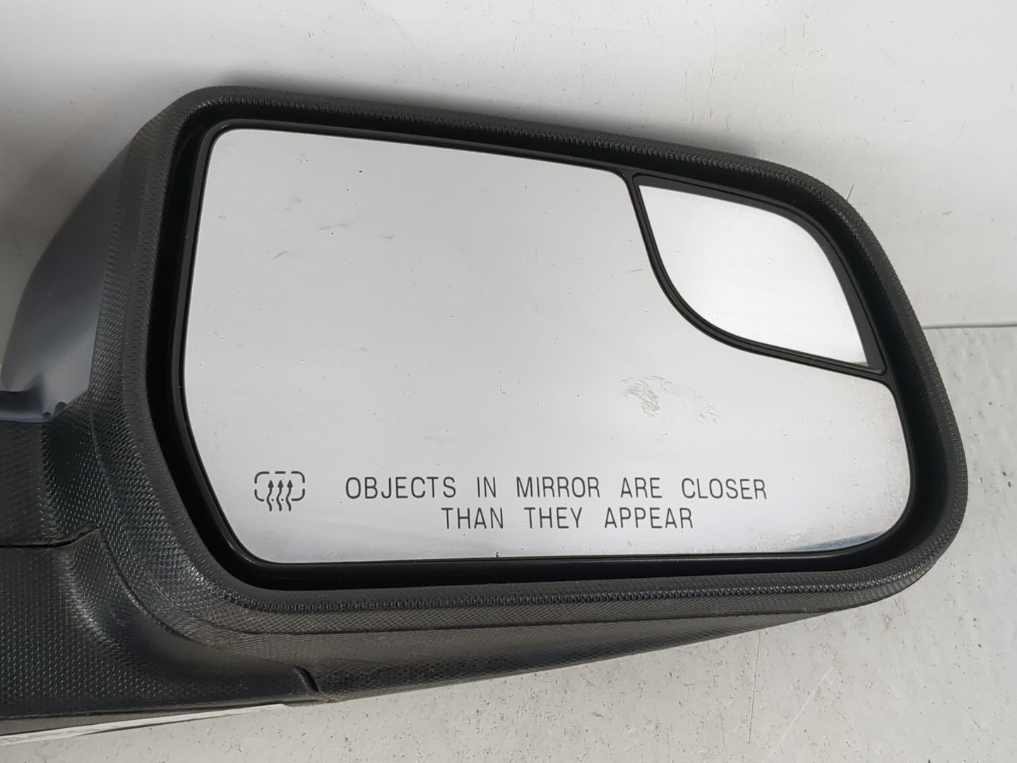 2011-2014 Chevrolet Equinox Passenger Side View Mirror - Right Door Mirror OEM Used - Oemusedautoparts1.com
