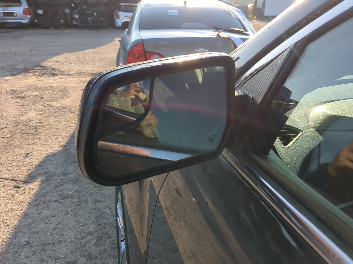 2011-2014 Chevrolet Equinox Driver Side View Mirror - Left Door Mirror OEM Used - Oemusedautoparts1.com