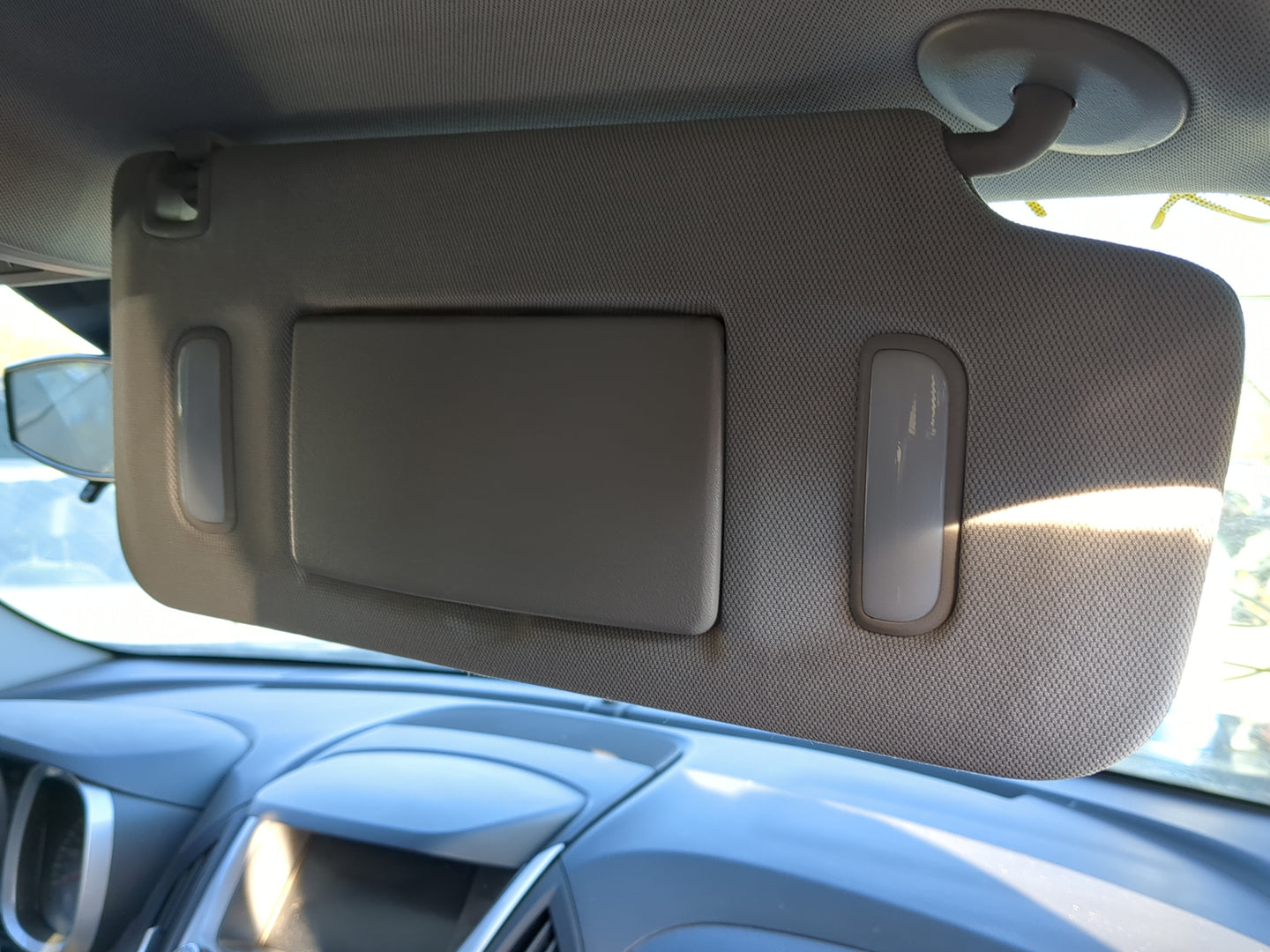 2010-2017 Chevrolet Equinox Sun Visor Shade Replacement Passenger Right Mirror Fits Fits 2010 2011 2012 2013 2014 2015 2016 