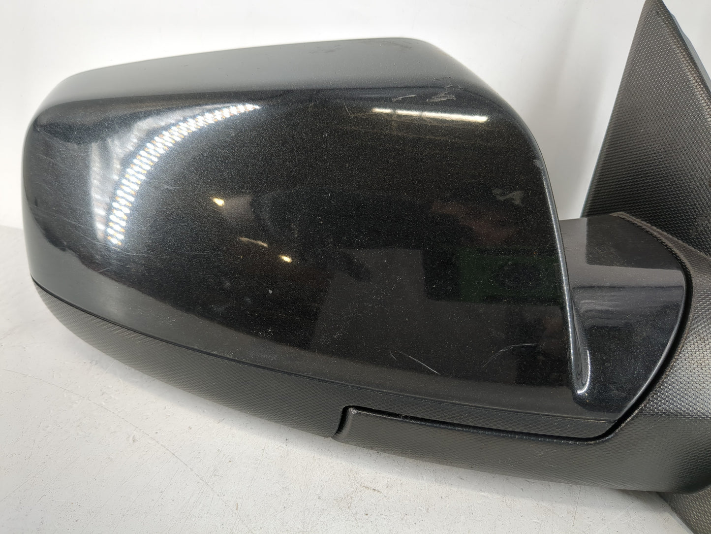2011-2014 Chevrolet Equinox Passenger Side View Mirror - Right Door Mirror OEM Used - Oemusedautoparts1.com