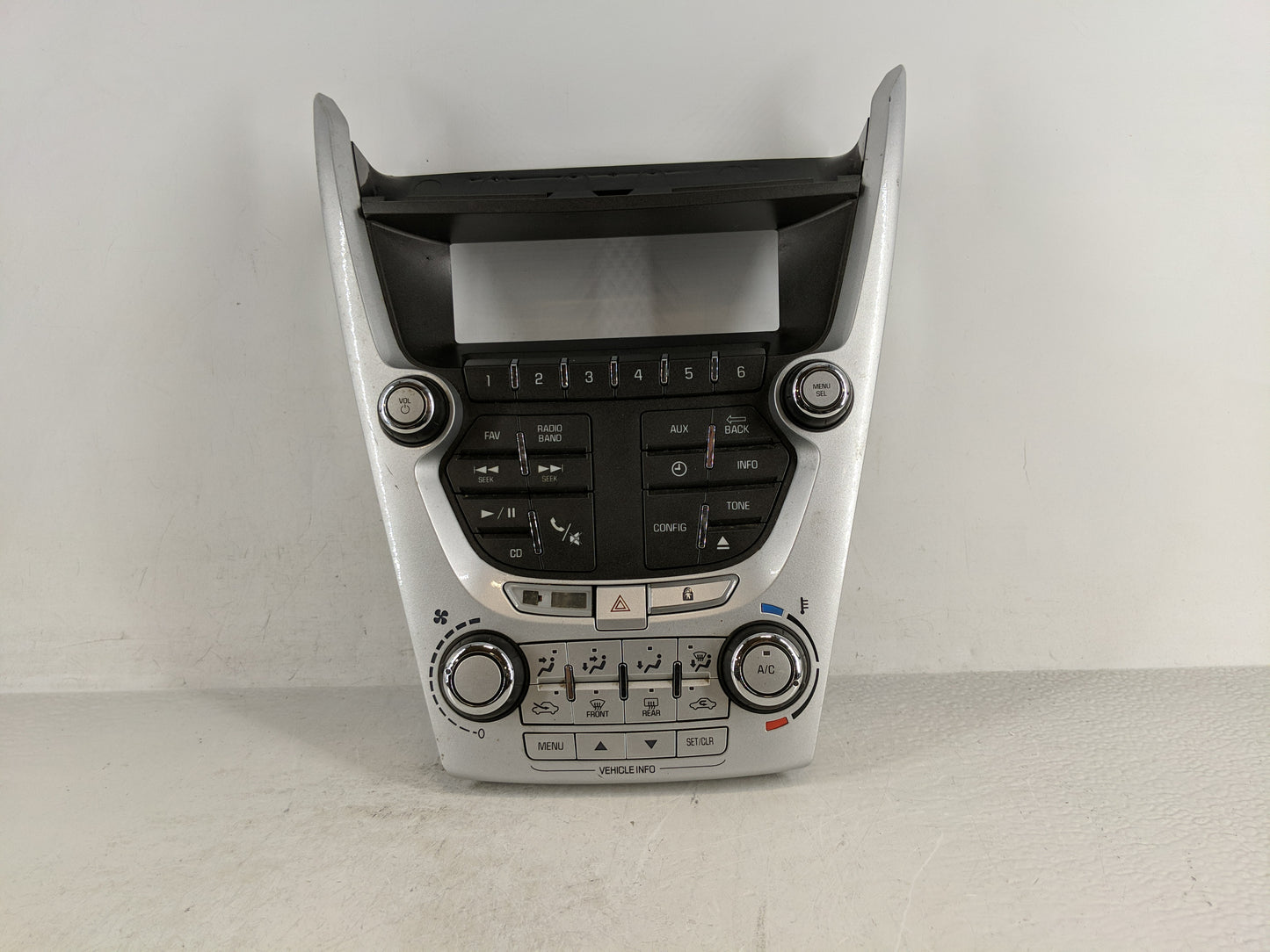 2012-2015 Chevrolet Equinox Radio AM FM Cd Player Receiver Replacement P/N:23450886 Fits Fits 2012 2013 2014 2015 OEM Used A