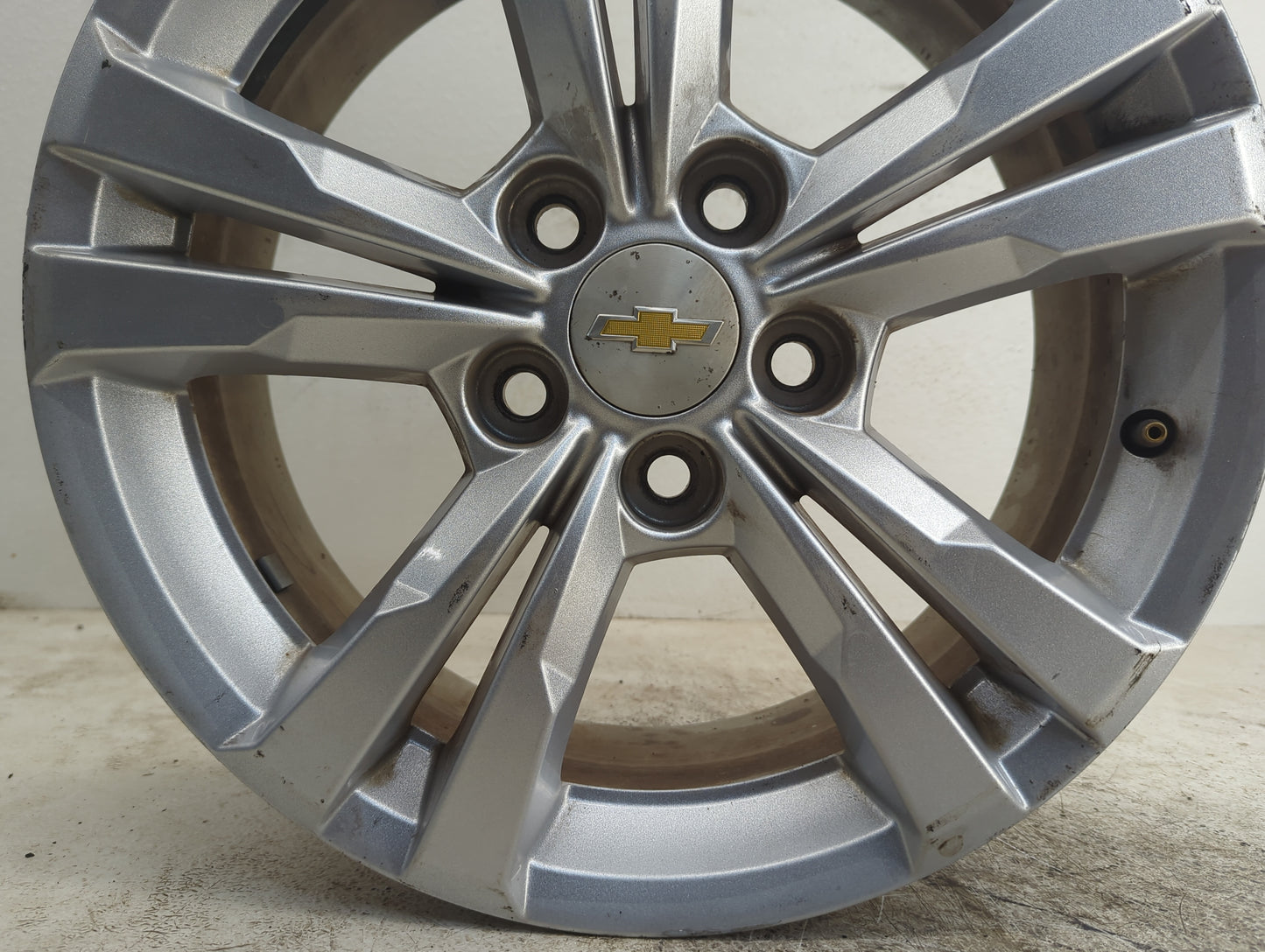 2010-2017 Chevrolet Equinox Oem Wheel Rim 1183887 - Oemusedautoparts1.com