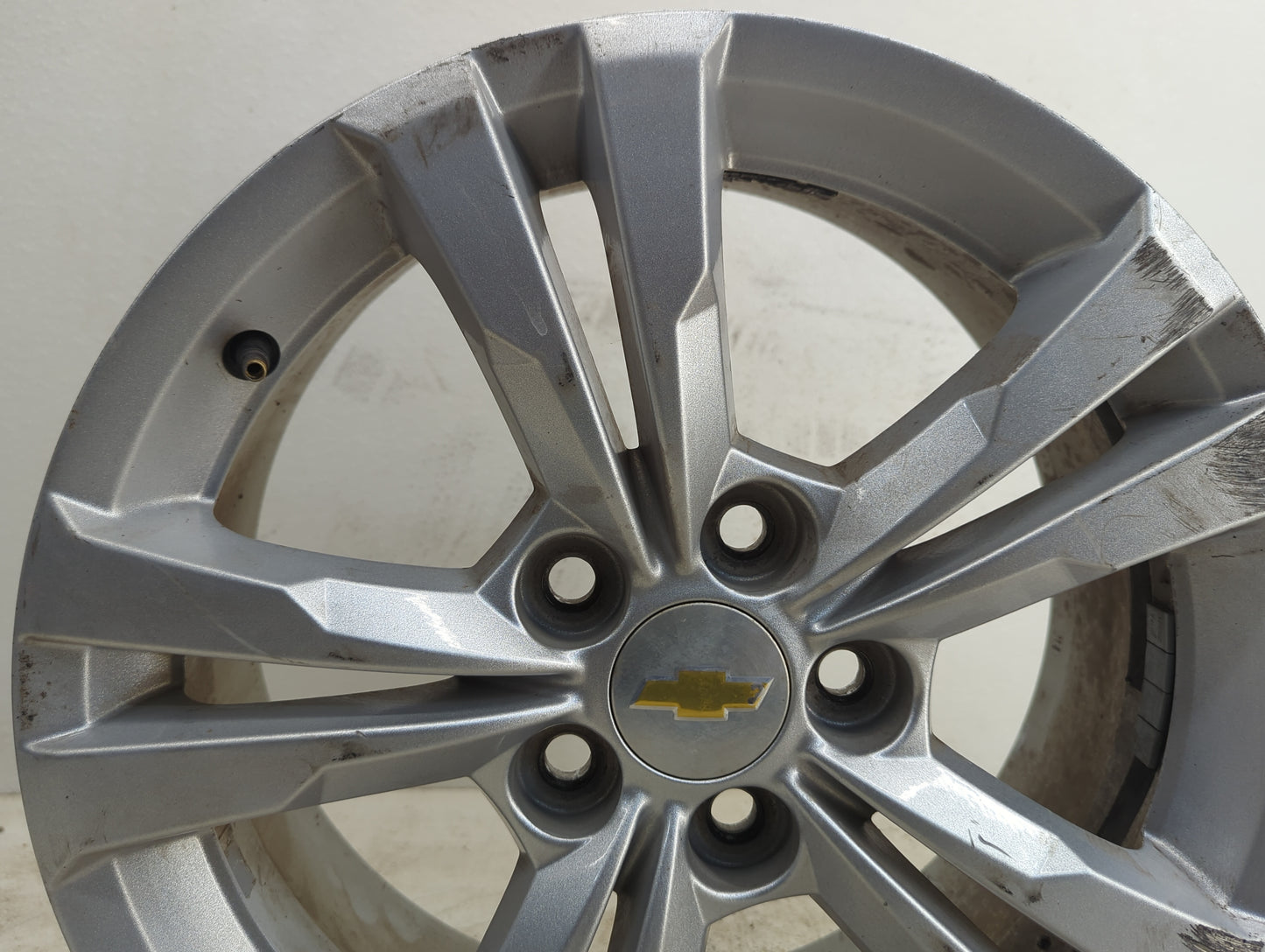 2014-2014 Chevrolet Equinox Oem Wheel Rim - Oemusedautoparts1.com