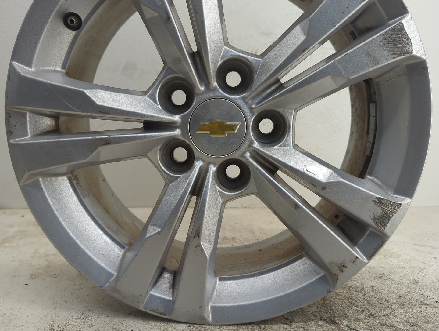 2014-2014 Chevrolet Equinox Oem Wheel Rim - Oemusedautoparts1.com