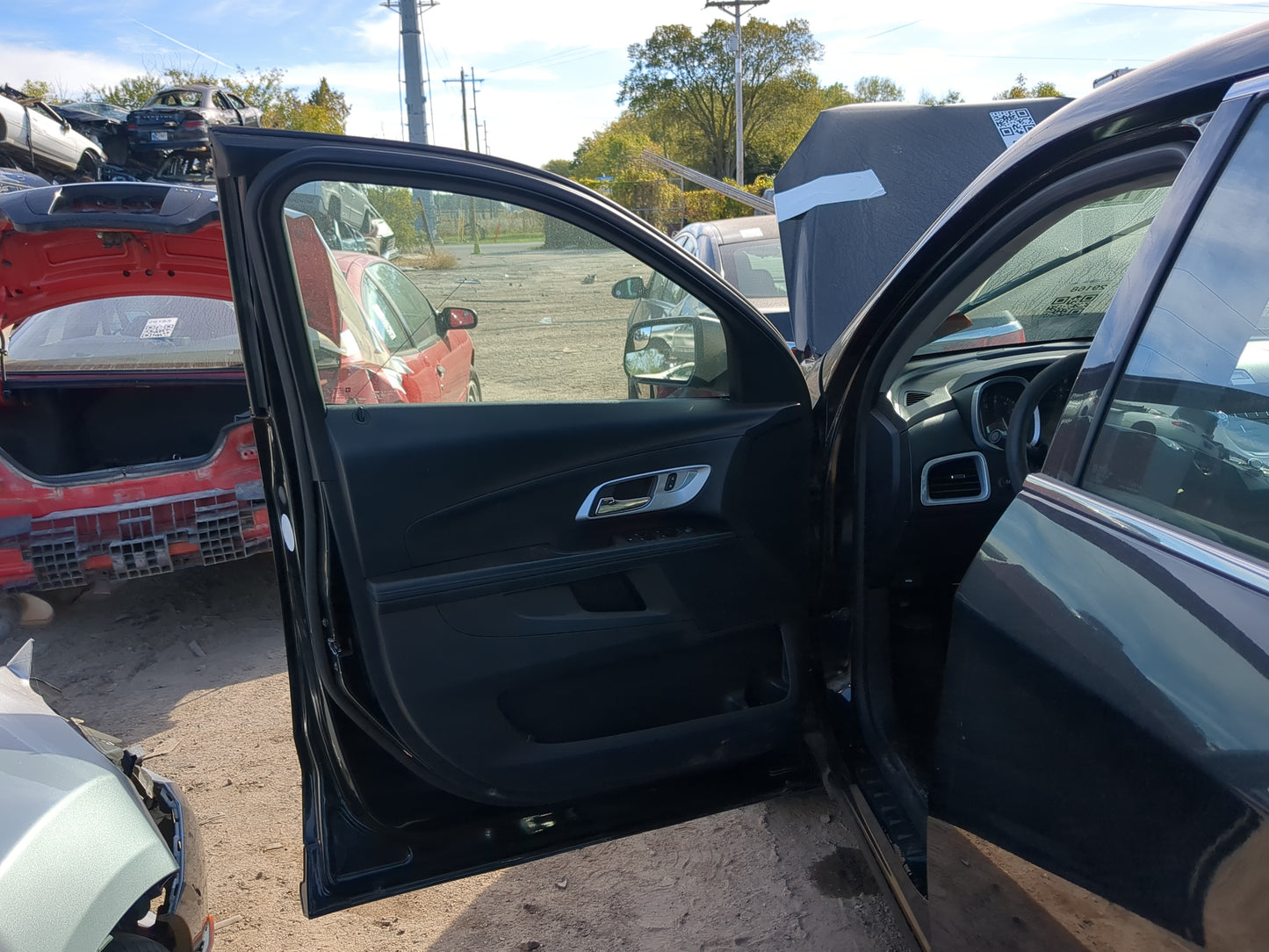 2012-2017 Chevrolet Equinox Driver Front Door Oem 1184103 - Oemusedautoparts1.com