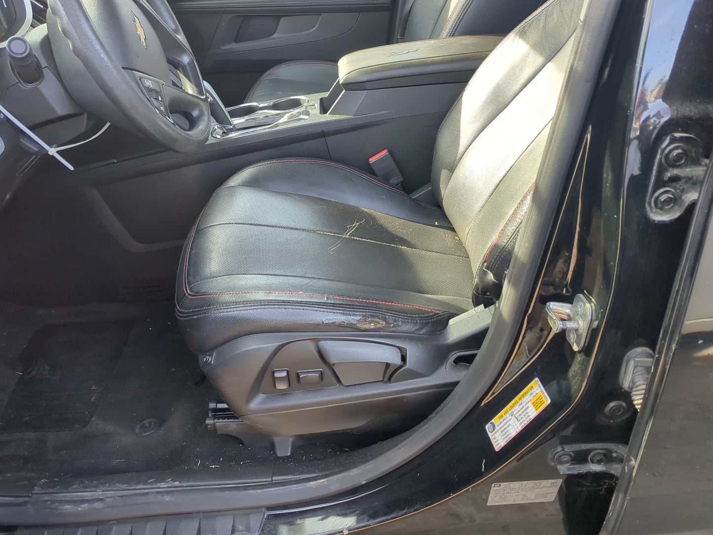 2014-2017 Chevrolet Equinox Driver Front Seat Oem 1184178 - Oemusedautoparts1.com