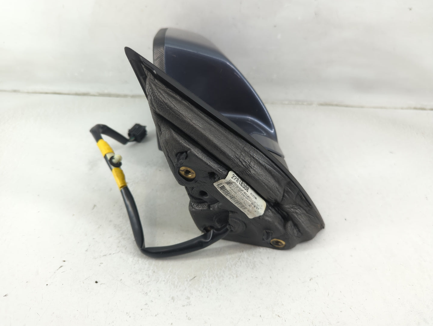 2011-2014 Chevrolet Equinox Driver Side View Mirror - Left Door Mirror OEM Used - Oemusedautoparts1.com