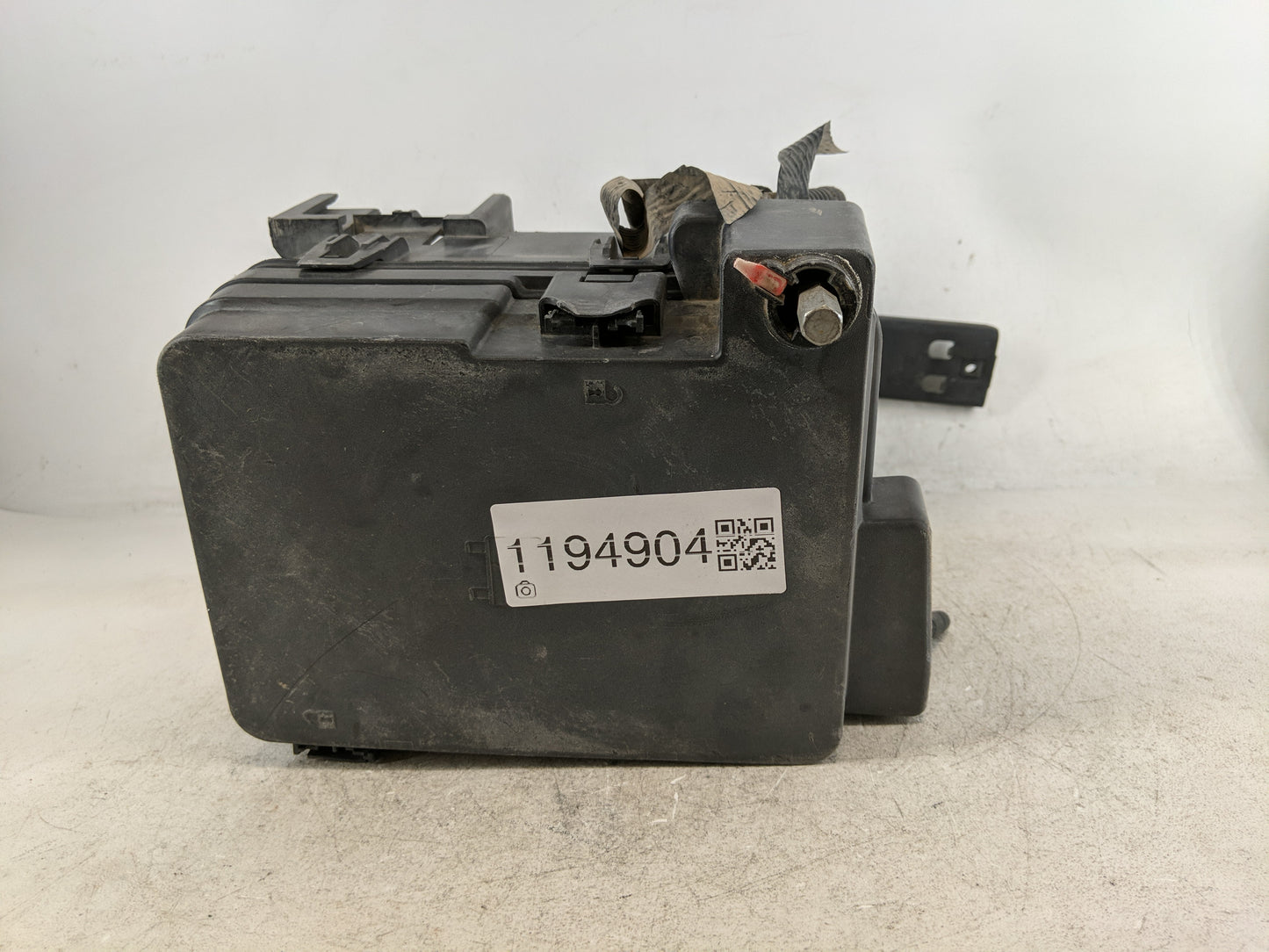 2013-2016 Chevrolet Equinox Fusebox Fuse Box Panel Relay Module P/N:22929763 01 22922727 Fits Fits 2013 2014 2015 2016 OEM U