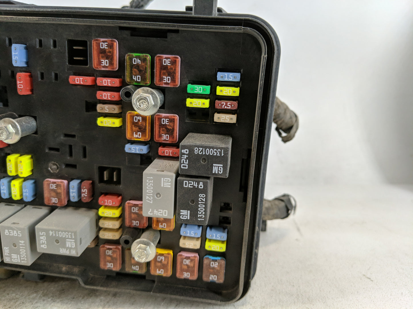 2013-2016 Chevrolet Equinox Fusebox Fuse Box Panel Relay Module P/N:22929763 01 22922727 Fits Fits 2013 2014 2015 2016 OEM U