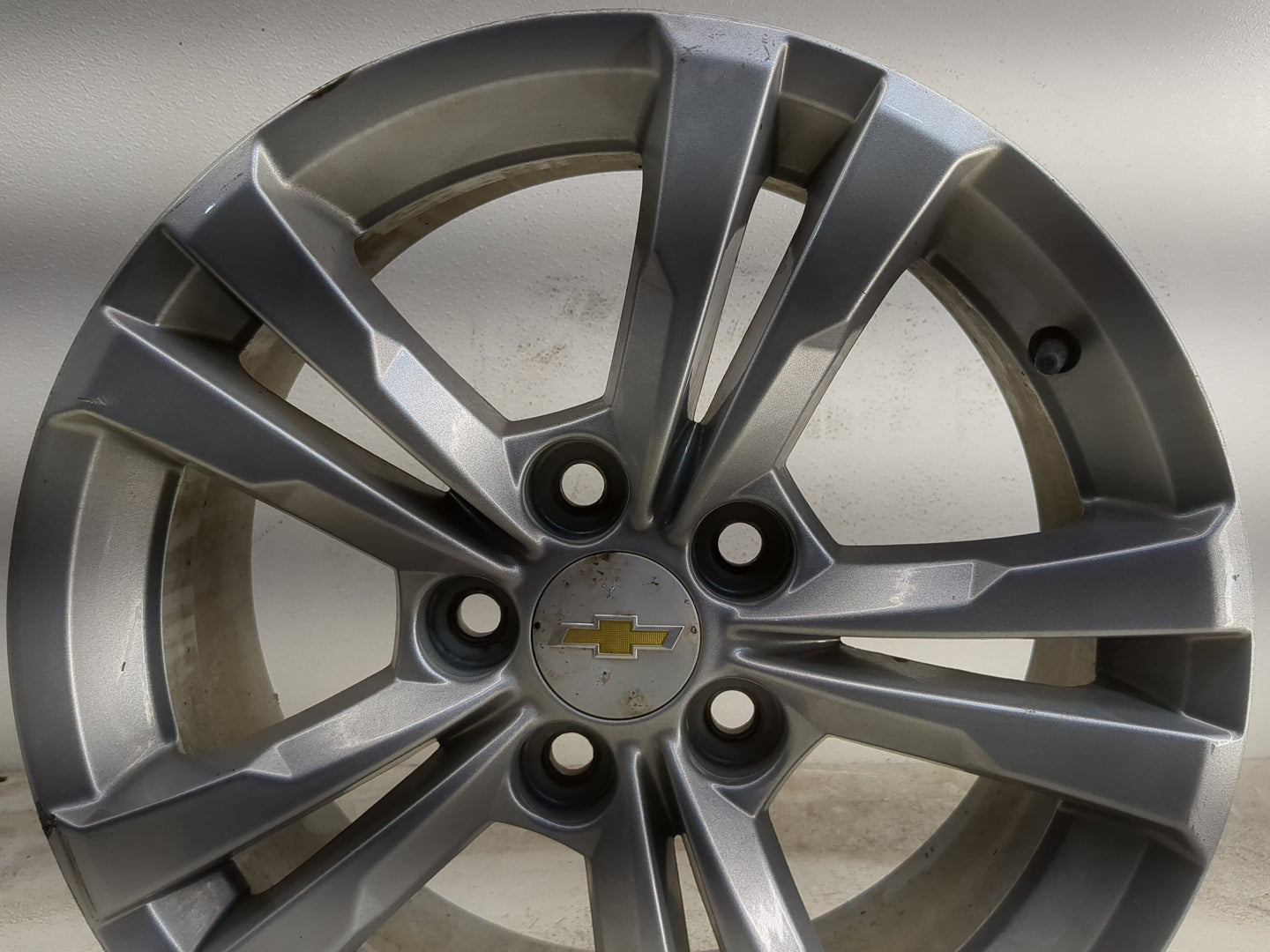 2010-2017 Chevrolet Equinox Oem Wheel Rim - Oemusedautoparts1.com