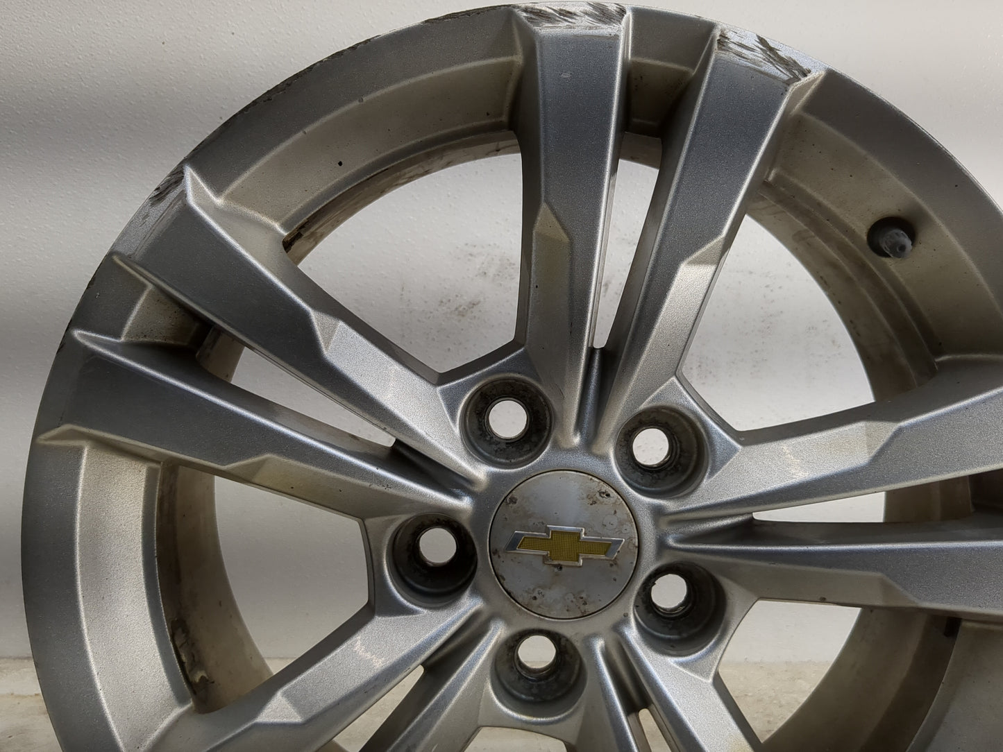 2010-2017 Chevrolet Equinox Oem Wheel Rim 1215497 - Oemusedautoparts1.com