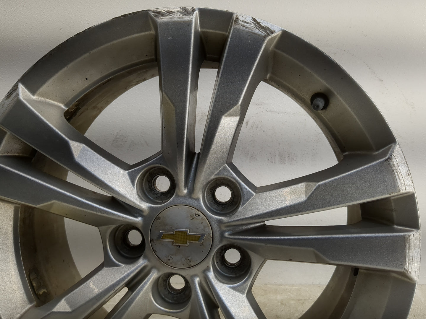 2010-2017 Chevrolet Equinox Oem Wheel Rim - Oemusedautoparts1.com