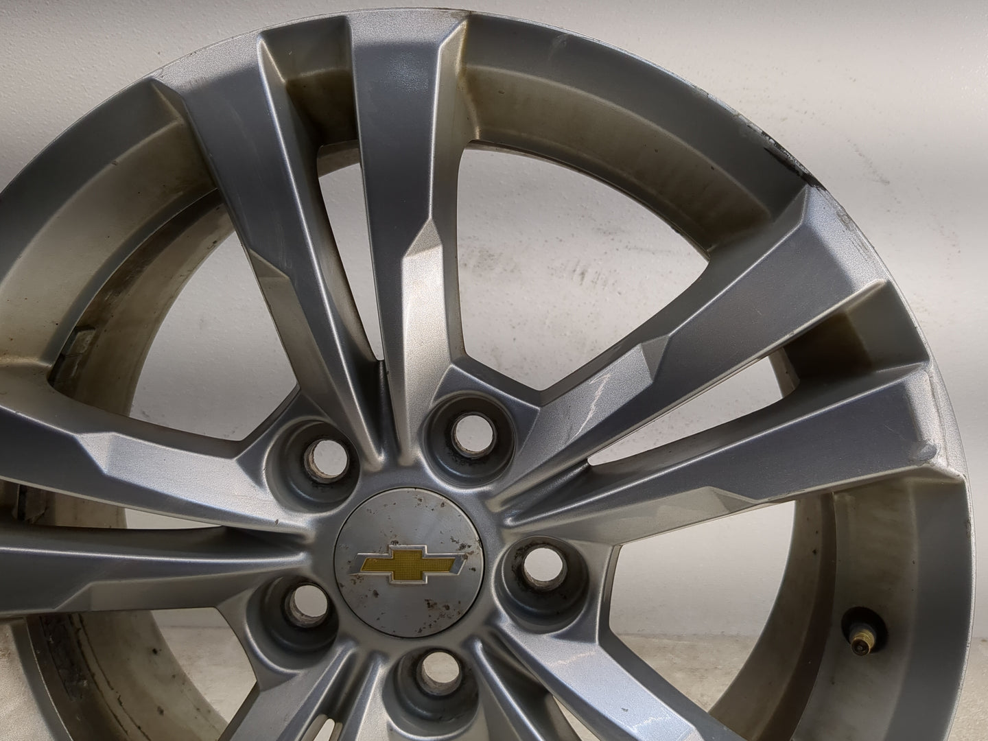 2010-2017 Chevrolet Equinox Oem Wheel Rim - Oemusedautoparts1.com