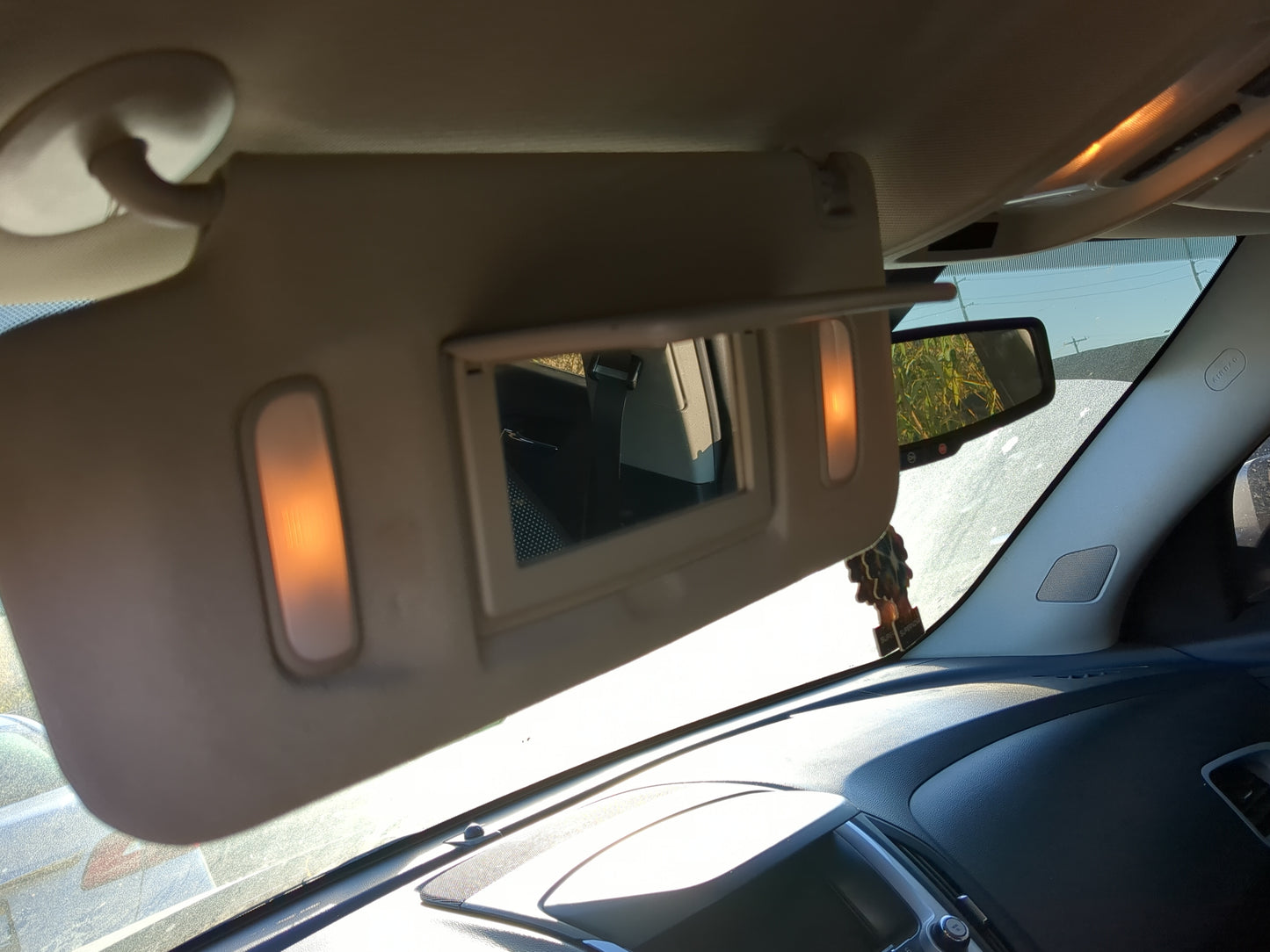 2010-2017 Chevrolet Equinox Sun Visor Shade Replacement Driver Left Mirror Fits Fits 2010 2011 2012 2013 2014 2015 2016 2017