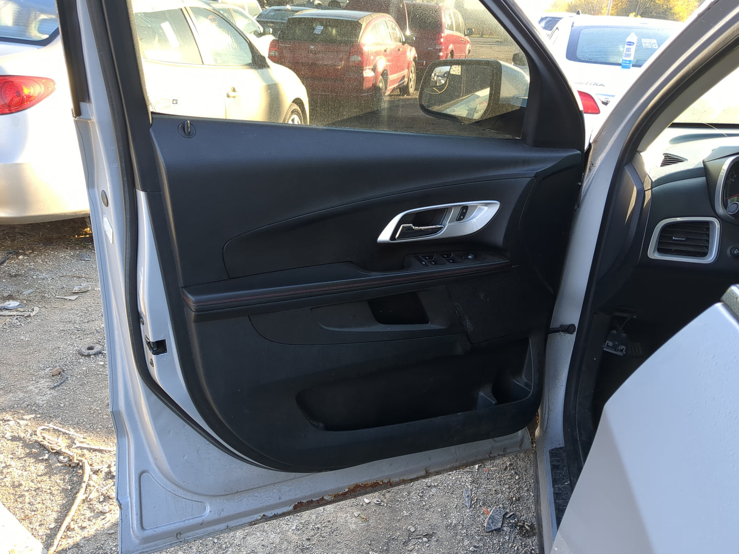 2014 Chevrolet Equinox Front Left Driver Interior Door Panel Trim 1216432 - Oemusedautoparts1.com