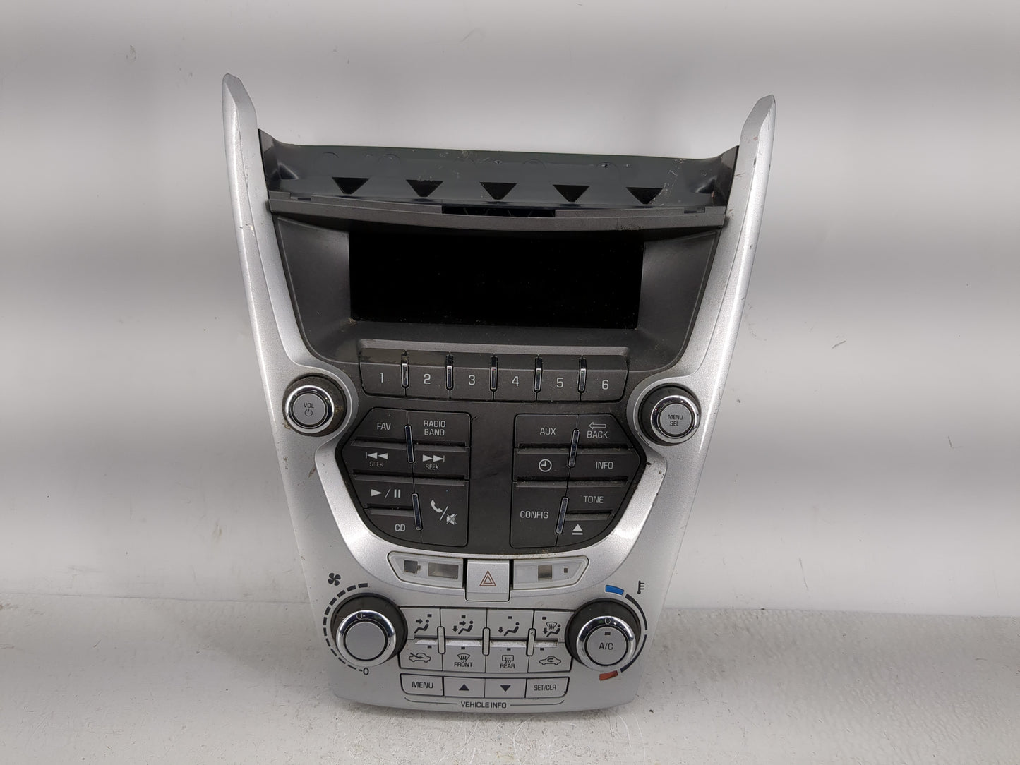 2012-2015 Chevrolet Equinox Radio Control Panel - Oemusedautoparts1.com