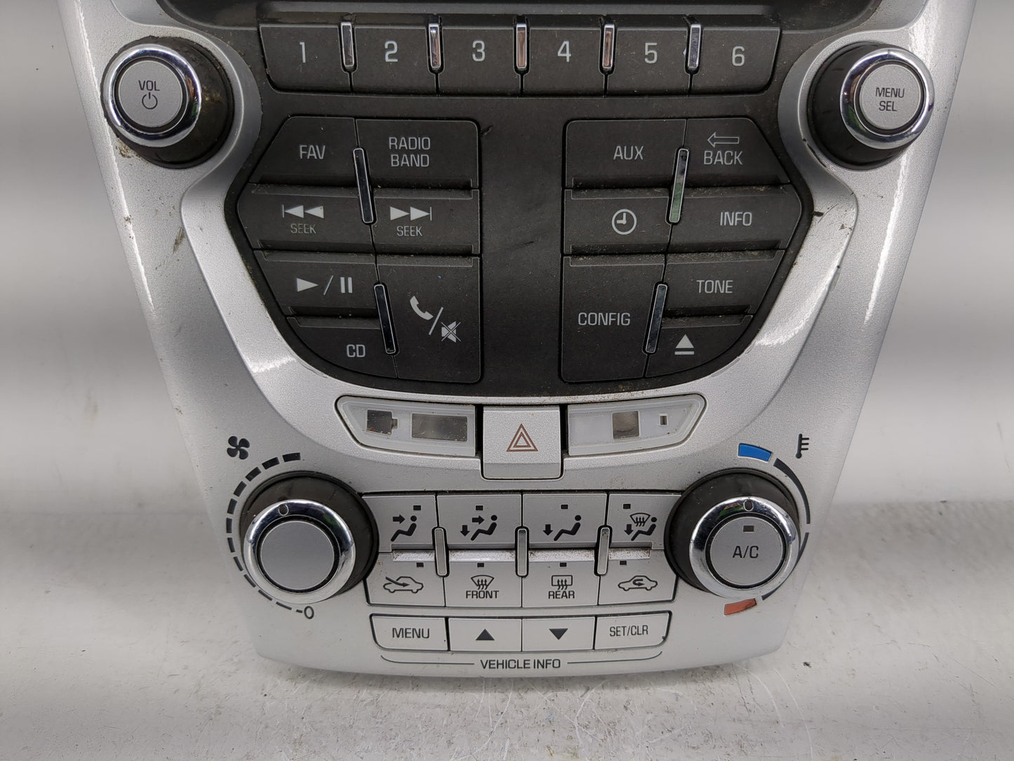 2012-2015 Chevrolet Equinox Radio Control Panel - Oemusedautoparts1.com