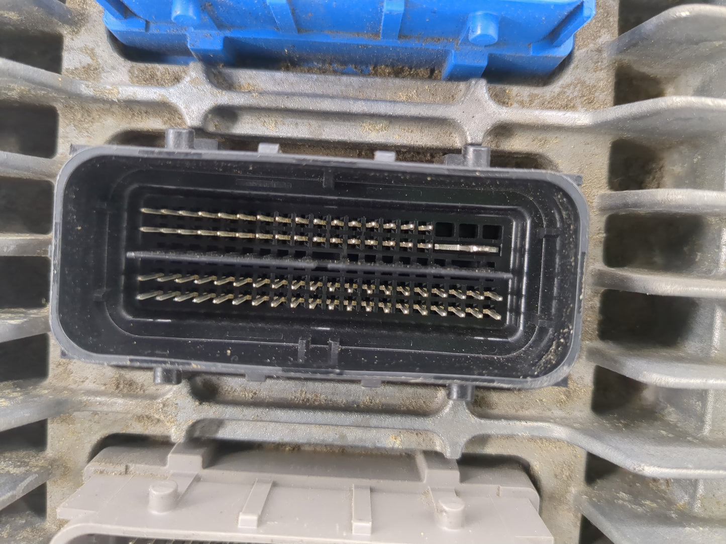 2013-2016 Chevrolet Equinox PCM Engine Control Computer ECU ECM PCU OEM P/N:12651807 Fits Fits 2013 2014 2015 2016 OEM Used 