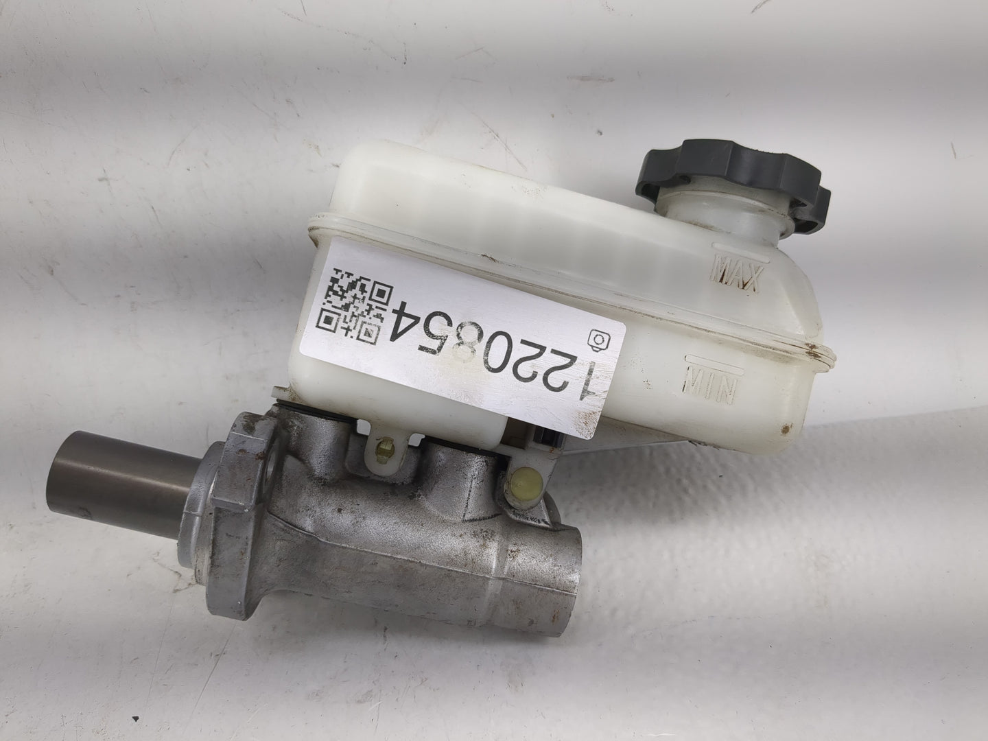 2011-2017 Chevrolet Equinox Brake Master Cylinder - Oemusedautoparts1.com