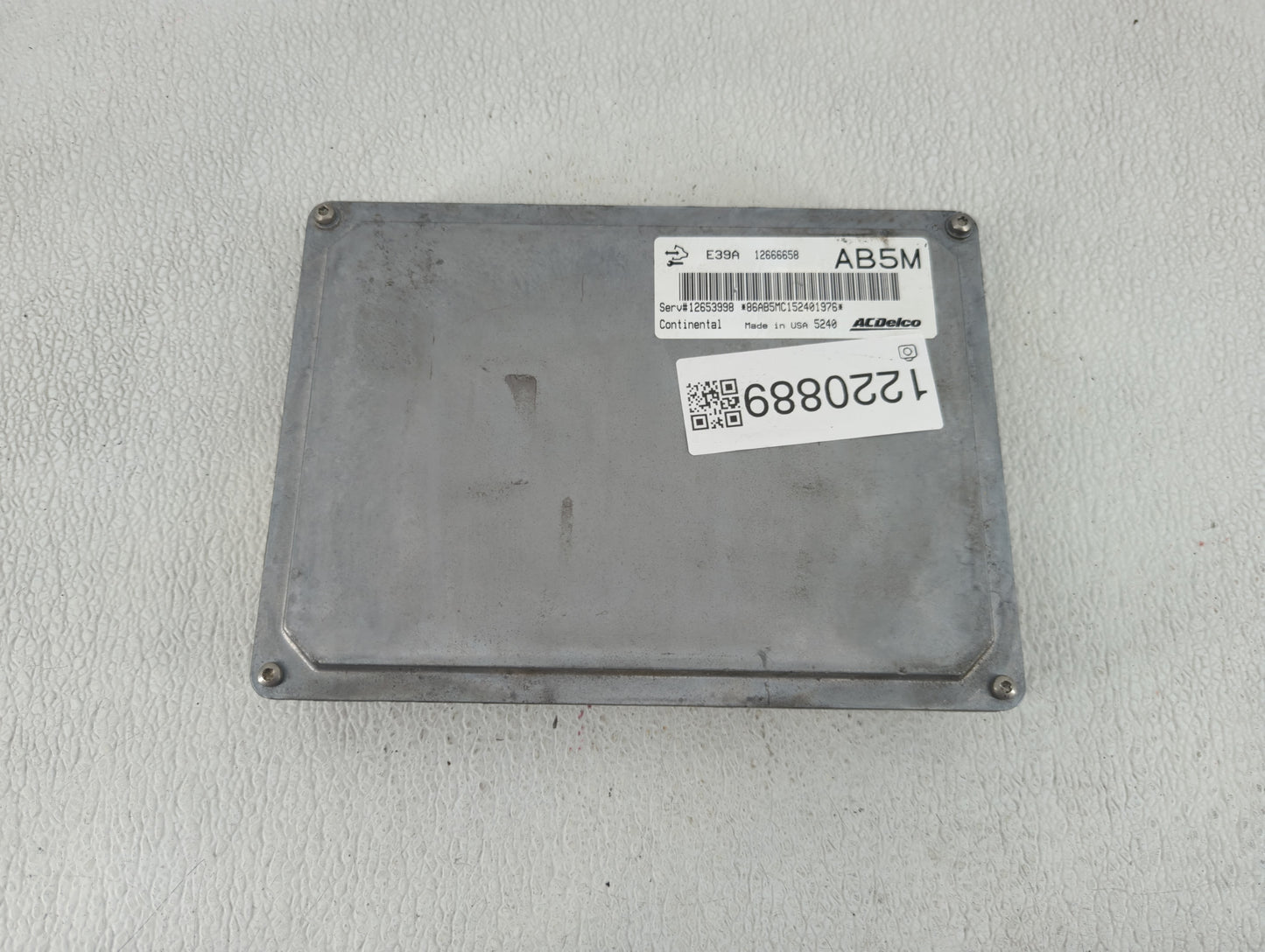 2013-2016 Chevrolet Equinox PCM Engine Control Computer ECU ECM PCU OEM P/N:12666658 Fits Fits 2013 2014 2015 2016 OEM Used 