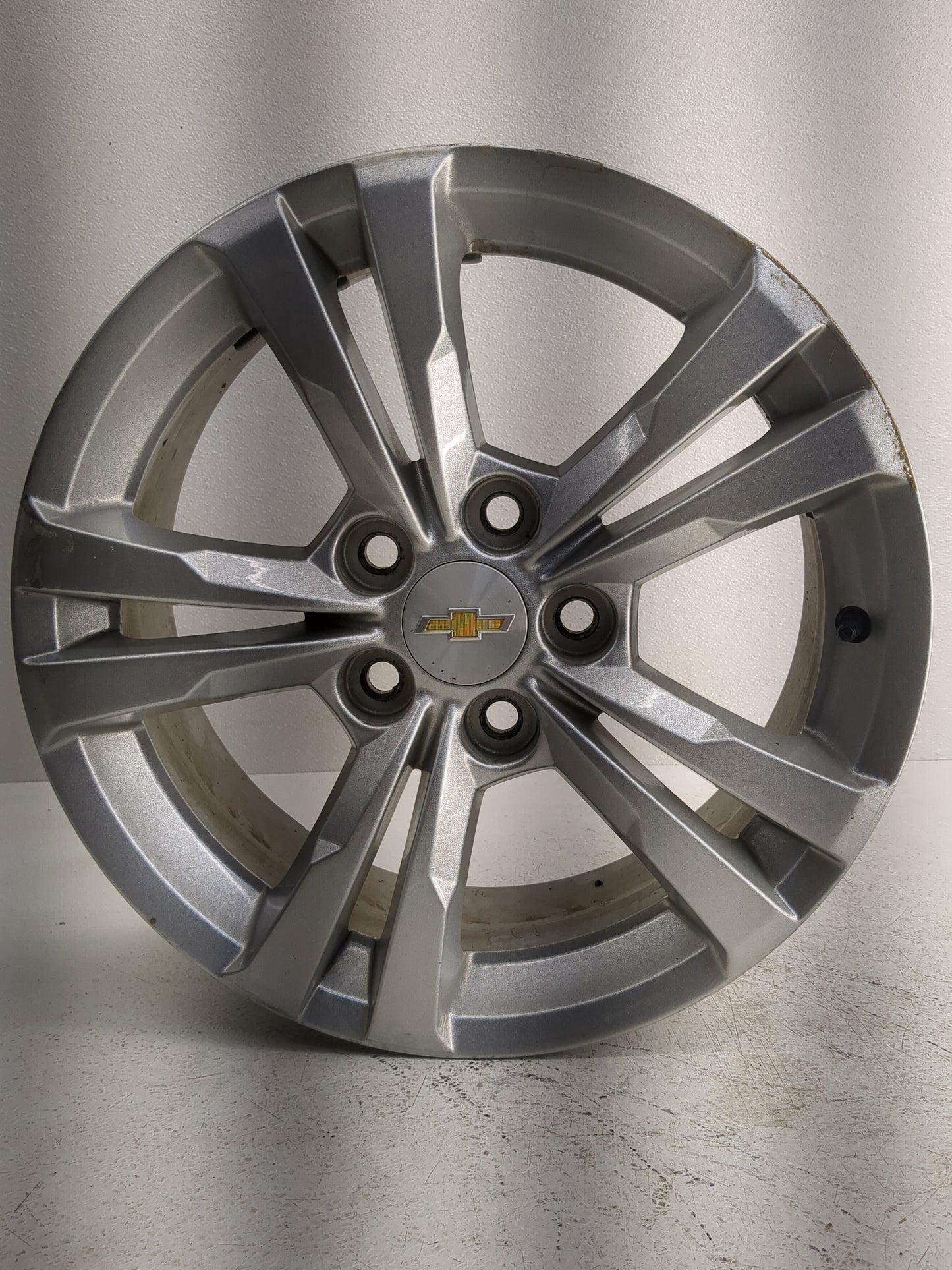 2010-2017 Chevrolet Equinox Oem Wheel Rim - Oemusedautoparts1.com
