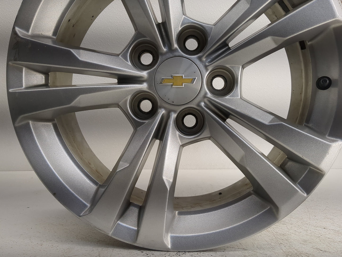 2010-2017 Chevrolet Equinox Oem Wheel Rim - Oemusedautoparts1.com