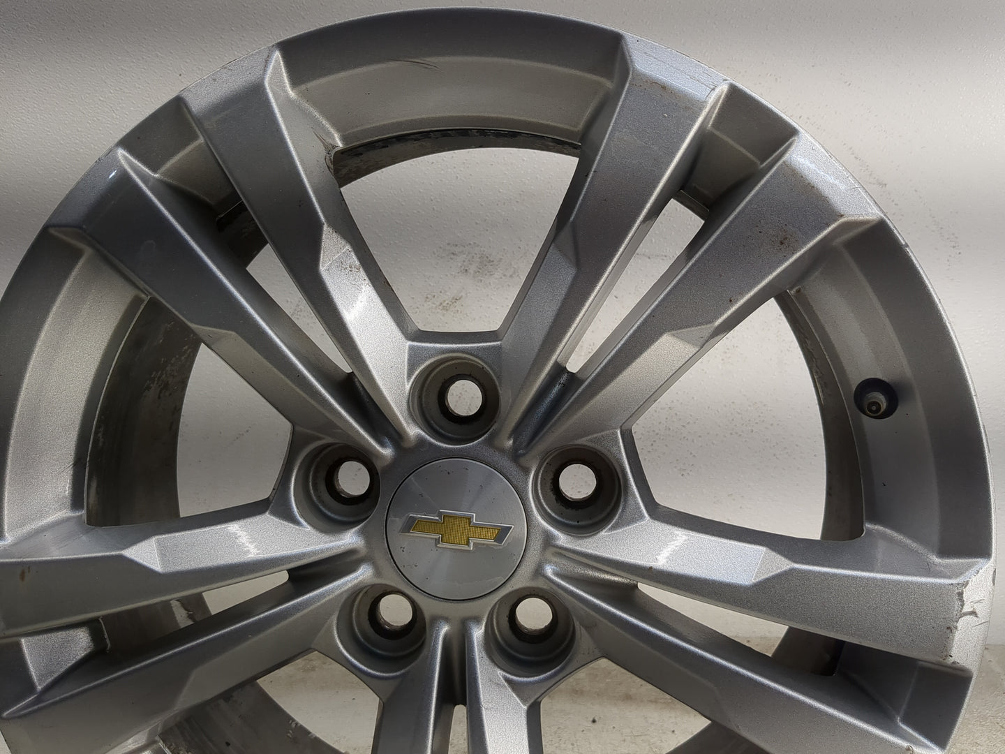 2010-2017 Chevrolet Equinox Oem Wheel Rim - Oemusedautoparts1.com