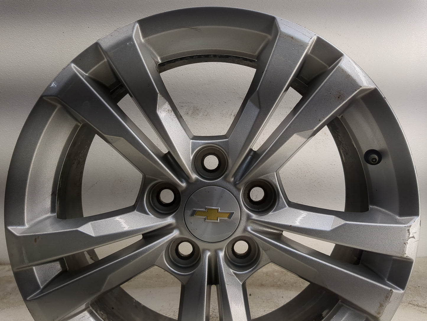 2010-2017 Chevrolet Equinox Oem Wheel Rim - Oemusedautoparts1.com