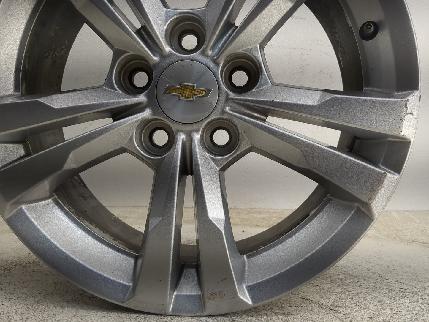 2010-2017 Chevrolet Equinox Oem Wheel Rim 1220917 - Oemusedautoparts1.com
