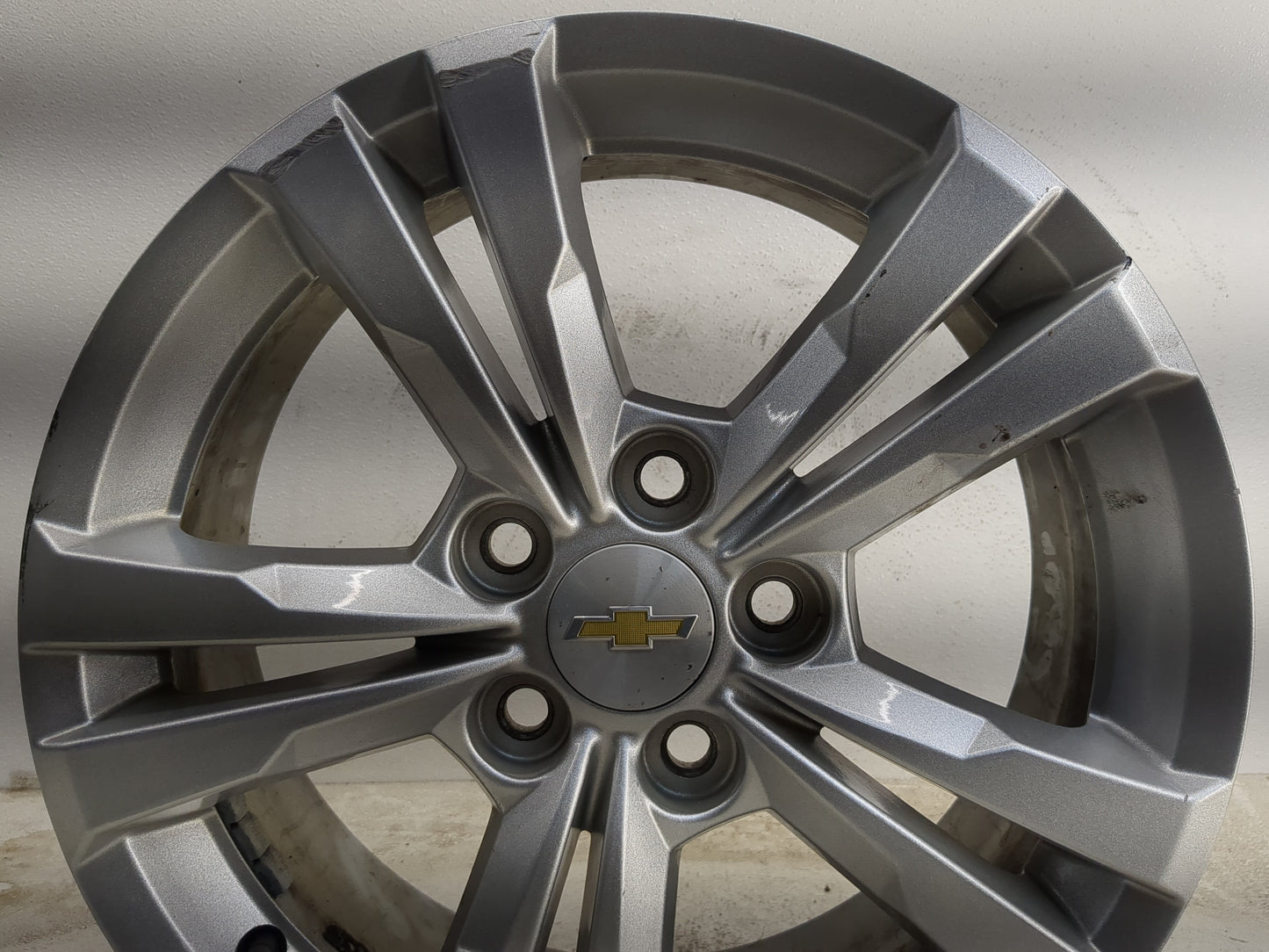 2010-2017 Chevrolet Equinox Oem Wheel Rim 1220918 - Oemusedautoparts1.com