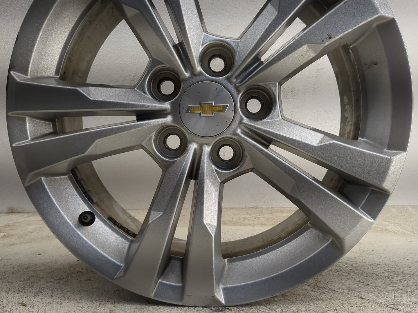 2010-2017 Chevrolet Equinox Oem Wheel Rim - Oemusedautoparts1.com